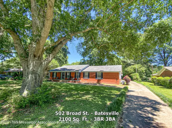 502 Broad Street, Batesville, MS 38606