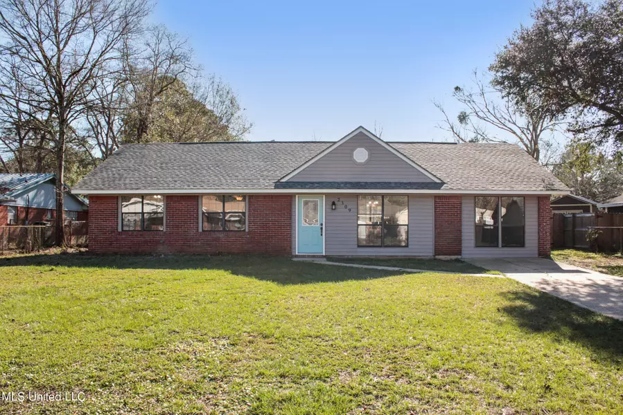 2309 Heritage Drive, Gautier, MS 39553