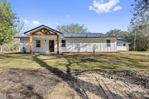 16261 Lily Orhard Road, Moss Point, MS 39562