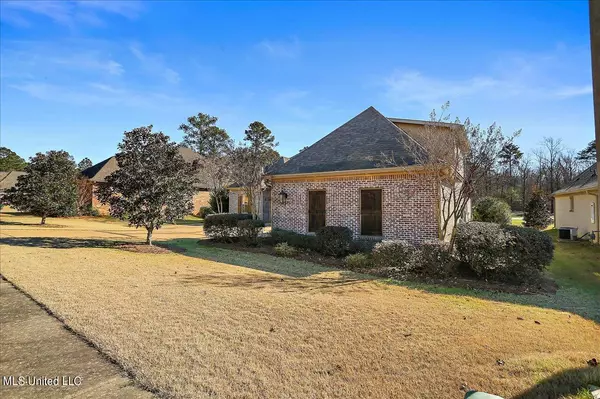 Brandon, MS 39047,136 Woodlands Glen Circle