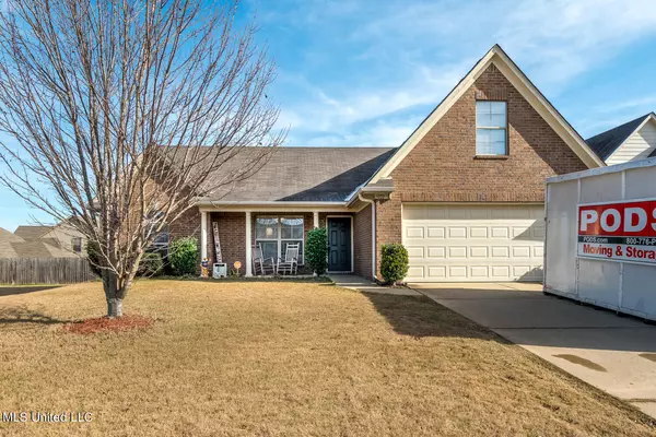 5772 Hunters Chase Drive, Southaven, MS 38672