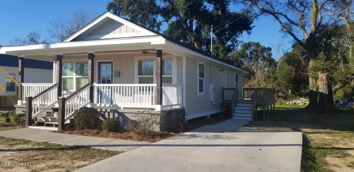 1520 E Railroad Street, Gulfport, MS 39501