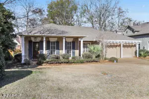 102 Broadfoot Circle, Ridgeland, MS 39157