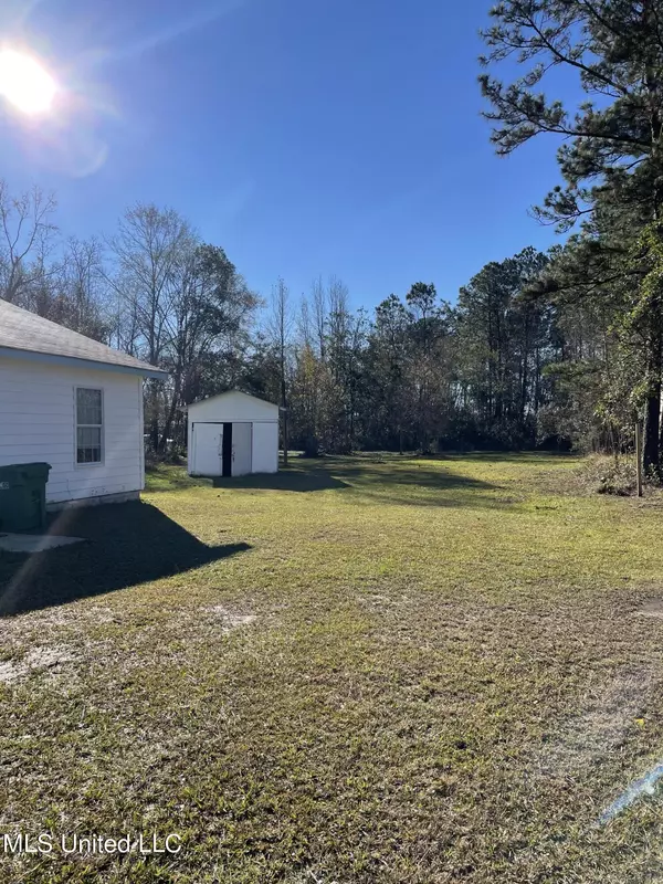 Vancleave, MS 39565,15021 Dantzler Road