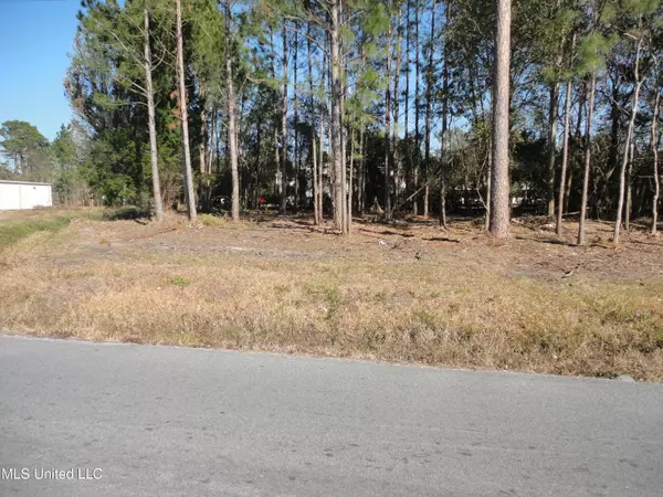 Pascagoula, MS 39581,Cross Street