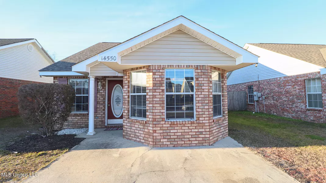 14550 Indian Trails Circle, D'iberville, MS 39540