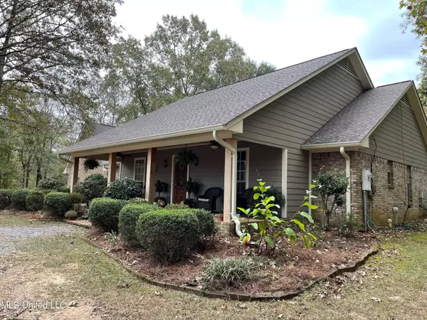 1517 W Flowers Dr., Terry, MS 39170