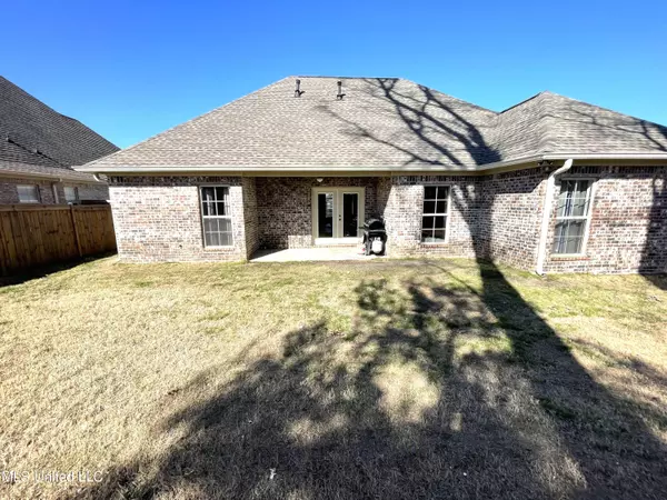 Canton, MS 39046,162 Sweetbriar Circle