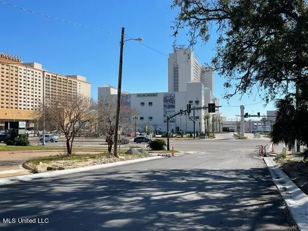 Biloxi, MS 39530,139 Cedar Street