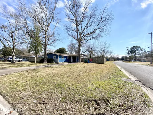 Pascagoula, MS 39581,4502 New Hope Avenue