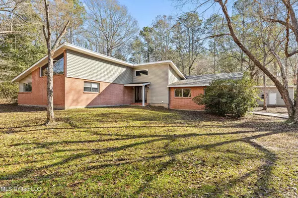 Vancleave, MS 39565,6113 Juniper Drive