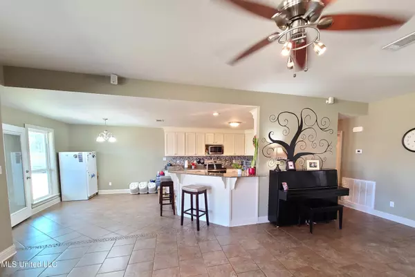 Picayune, MS 39466,531 Old Kiln Road
