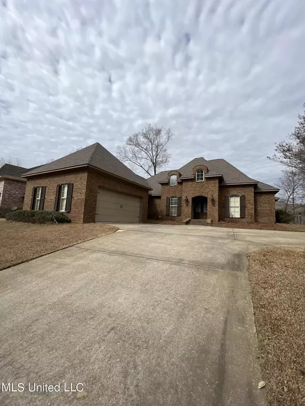 Madison, MS 39110,102 Hemlock Lane