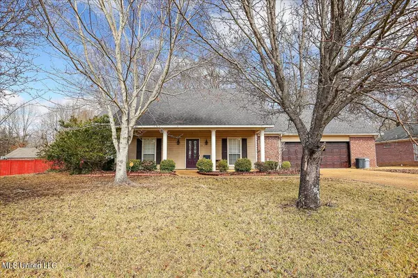 325 Hunters Ridge Drive, Clinton, MS 39056