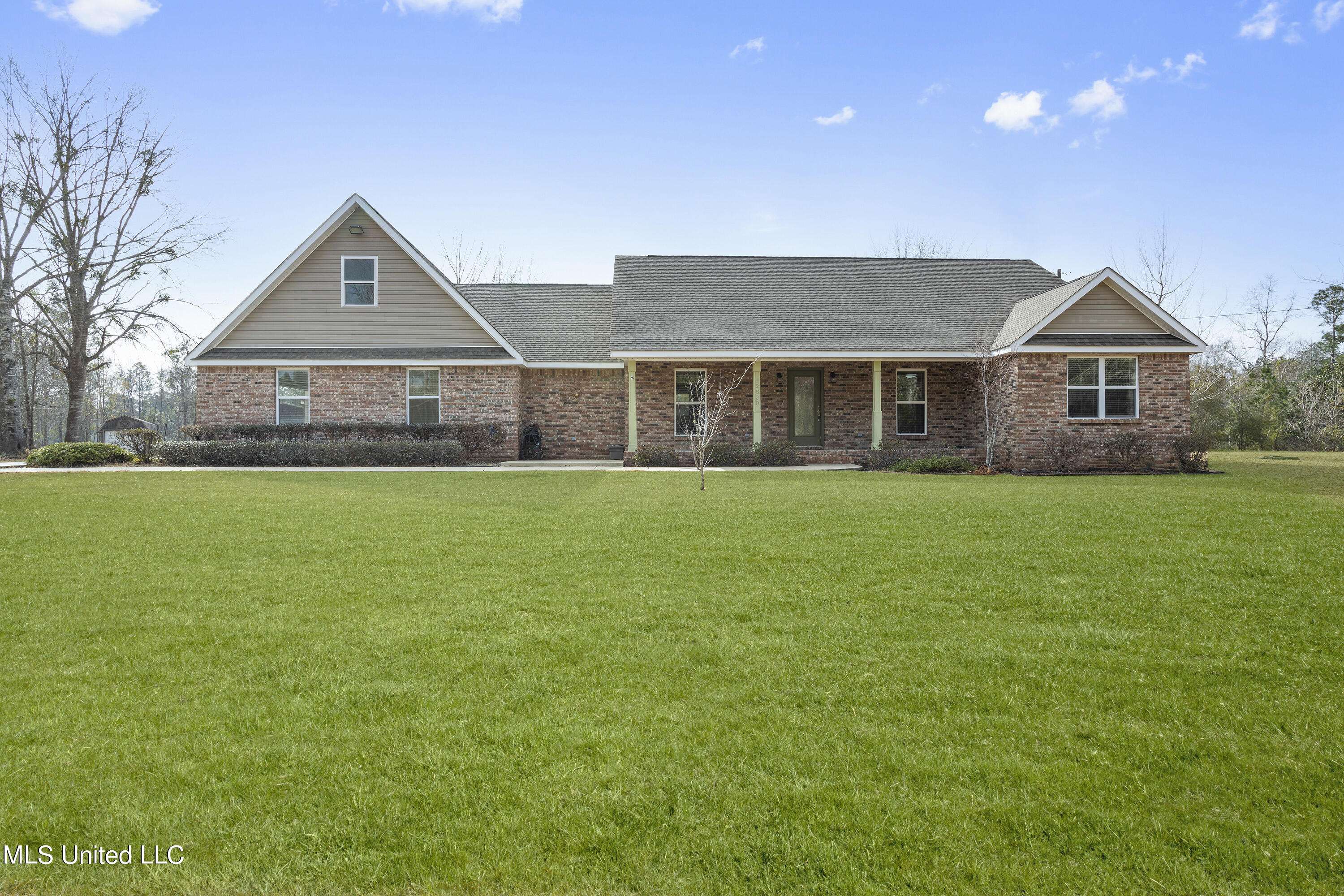 12830 Paige Bayou Road, Vancleave, MS 39565