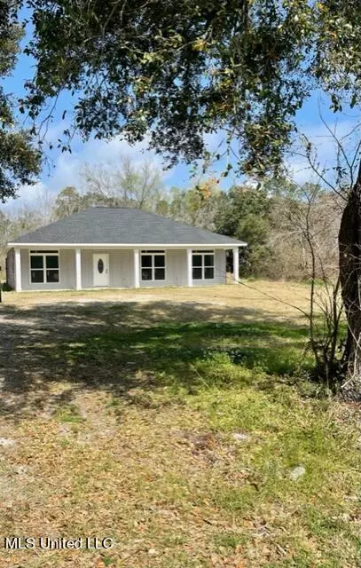 21468 Daugherty Road, Long Beach, MS 39560