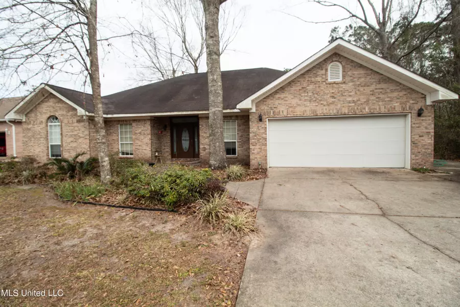 2106 Hemlock Drive, Gautier, MS 39553