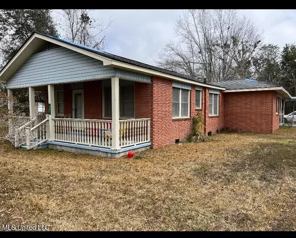 347 Seal Avenue, Long Beach, MS 39560