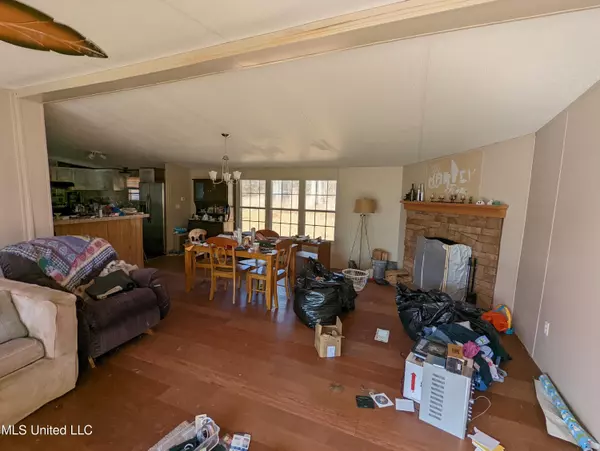 Conehatta, MS 39057,2162 Caney Creek Road