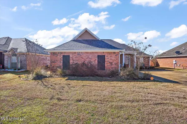 310 Red Cedar Drive, Brandon, MS 39047