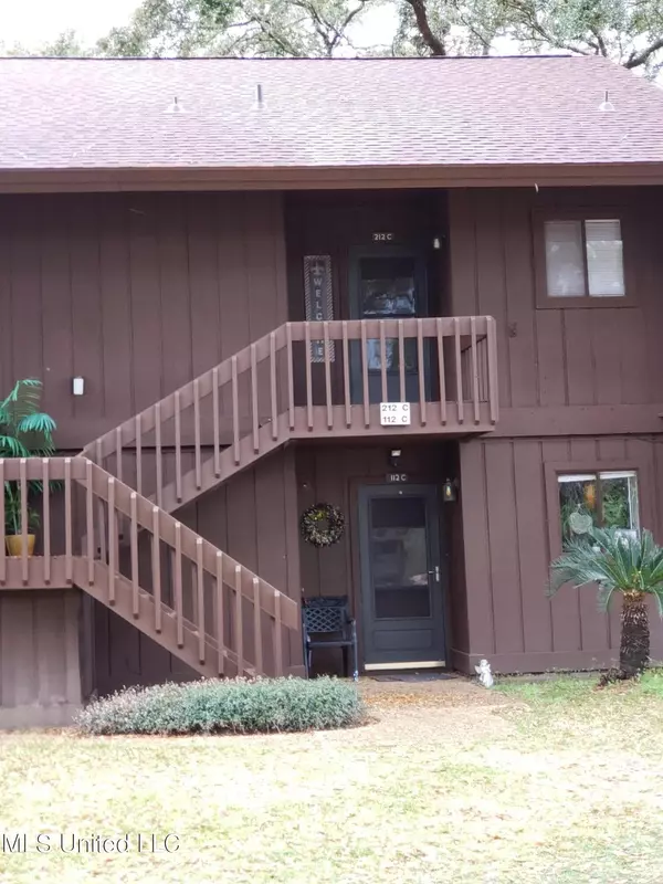 212 Molokai #C, Diamondhead, MS 39525