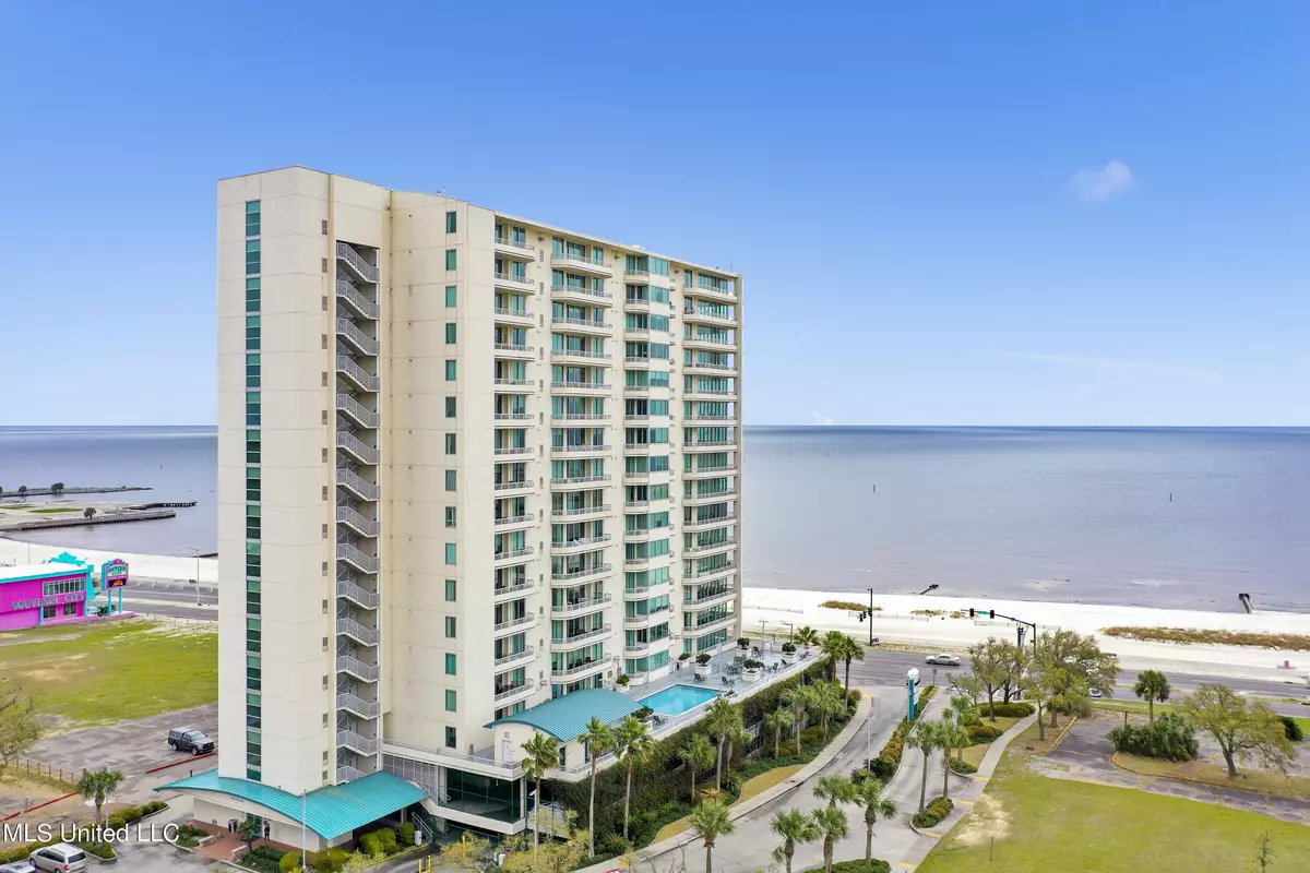 Biloxi, MS 39531,2060 Beach Boulevard #201