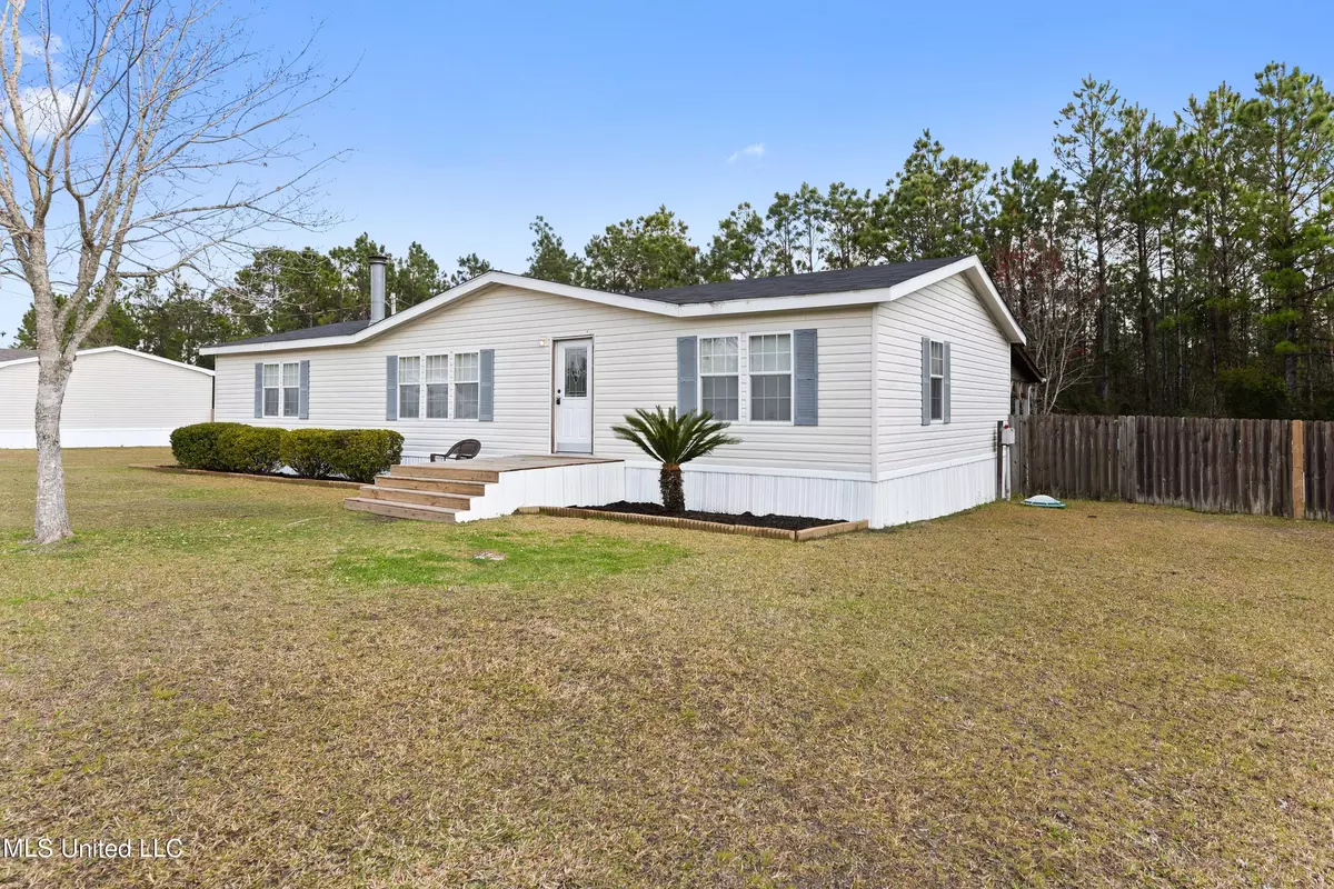 Ocean Springs, MS 39565,14100 Briarwood Drive