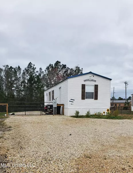 8 Little Beaver Lane, Mchenry, MS 39561