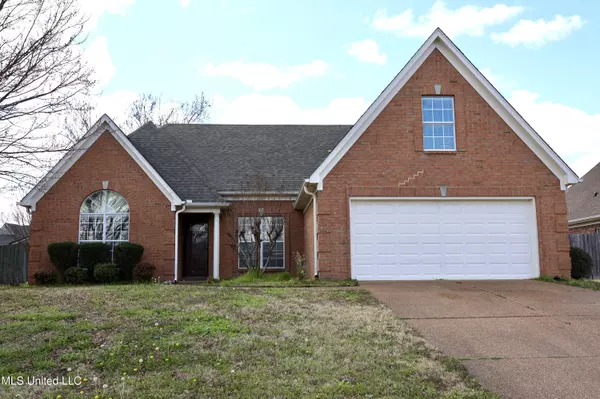 7737 Alexanders Crossing Drive, Olive Branch, MS 38654