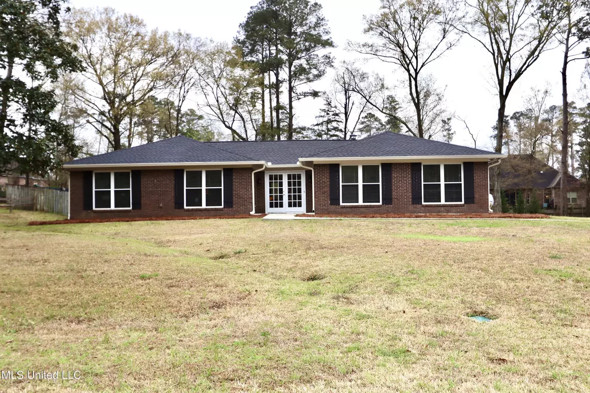 Madison, MS 39110,19 Sandalwood Drive