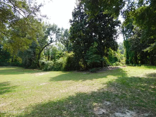 Brumbaugh Road, Ocean Springs, MS 39564