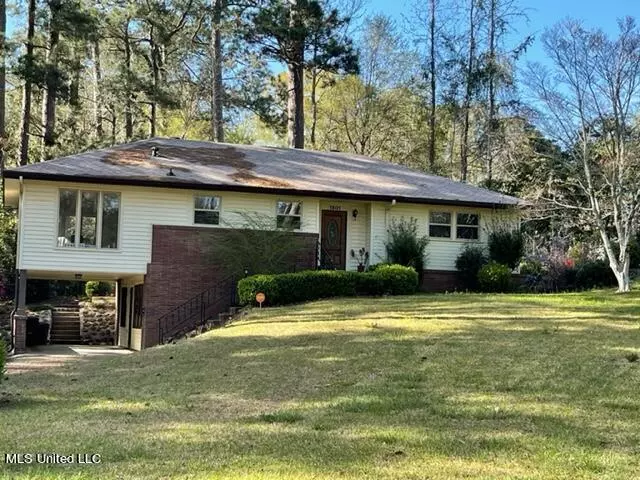 1501 Lyncrest Avenue, Columbia, MS 39429