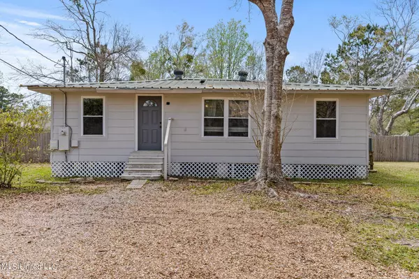 6409 Pavolini Road, Pass Christian, MS 39571