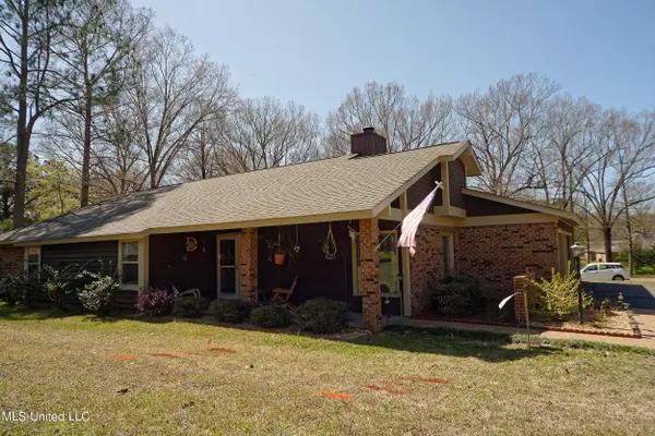 7 Starling Sq Square, Clinton, MS 39056