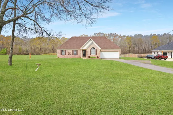 Byhalia, MS 38611,2277 Deer Creek Road