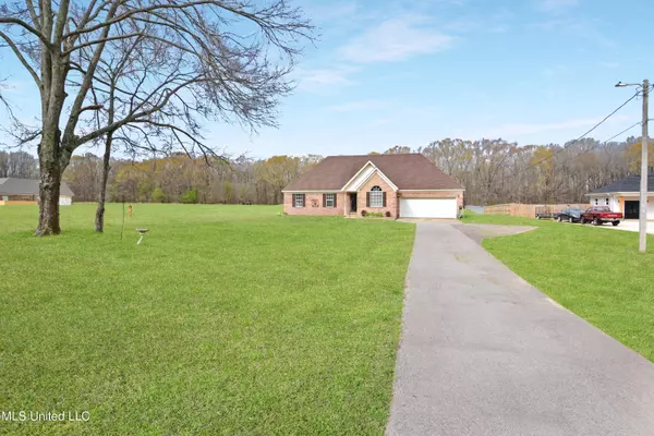 Byhalia, MS 38611,2277 Deer Creek Road