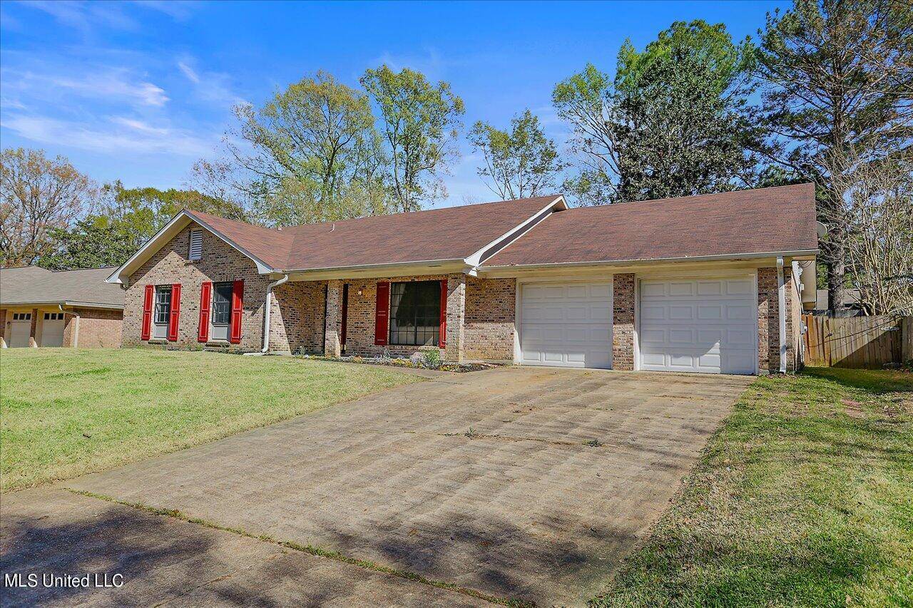 1208 Cliffdale Ln Drive, Clinton, MS 39056