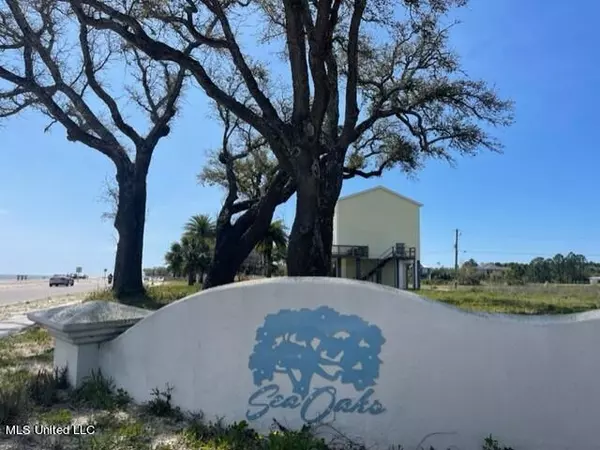 105 Sea Oaks Boulevard, Long Beach, MS 39560