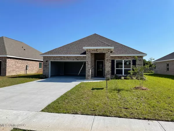 7356 Shearwater Way, Ocean Springs, MS 39564