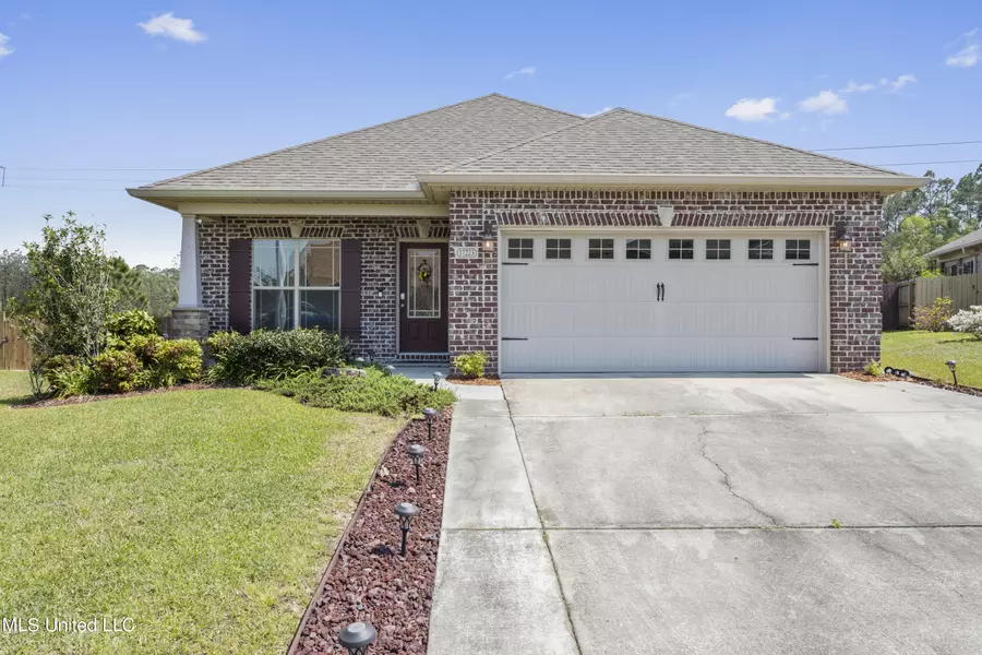 17223 Palm Ridge Drive, D'iberville, MS 39540