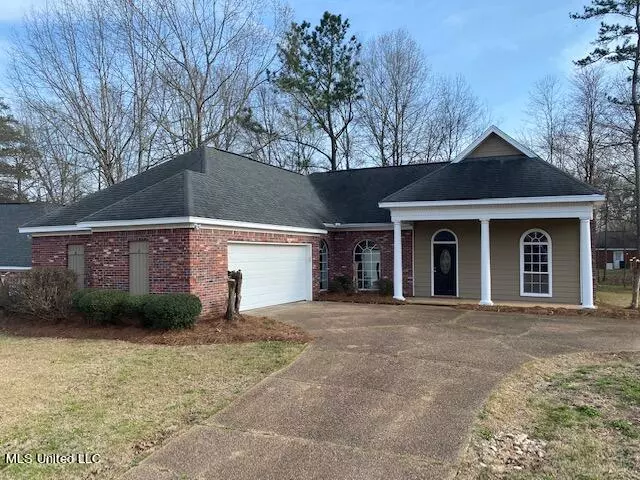 411 Huntington Drive, Byram, MS 39272