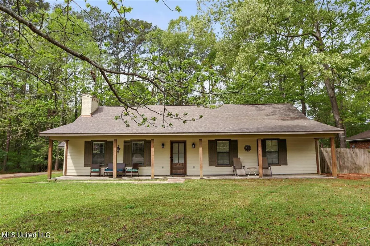 Brandon, MS 39047,213 Camelia Trail