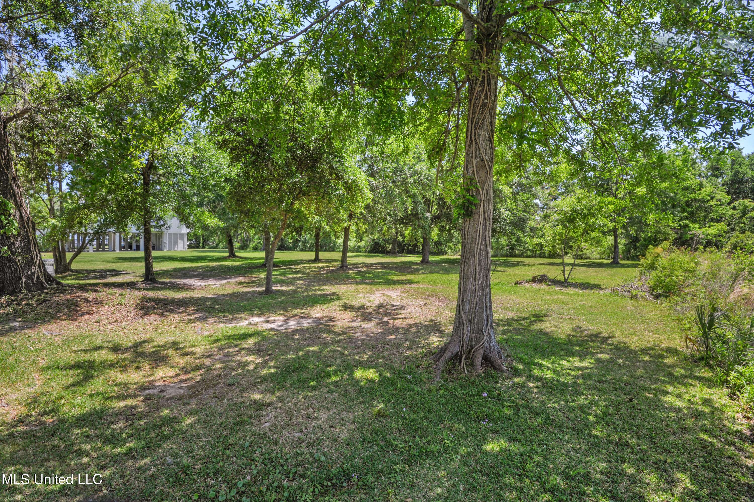 Bay Saint Louis, MS 39520,100 Boardman Avenue