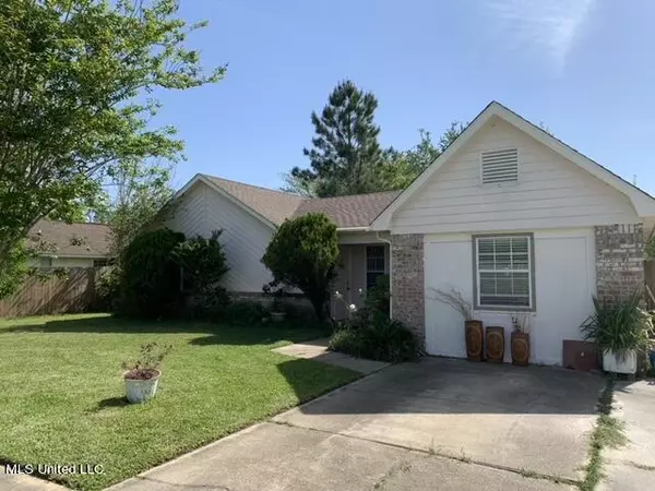 Ocean Springs, MS 39564,1326 Deana Road