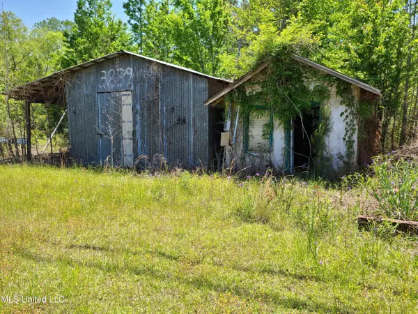 Poplarville, MS 39470,3839 Highway 26 Highway