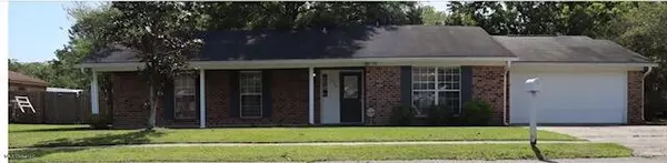 1302 Cornwall Drive, Ocean Springs, MS 39564