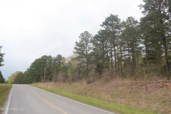 Falkner, MS 38629,3 Hamilton Road