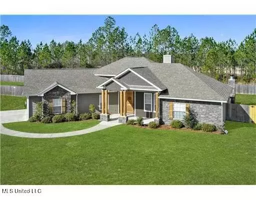 2101 Parkview Cove, Biloxi, MS 39532