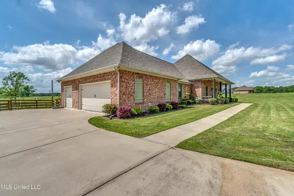 Flora, MS 39071,170 Winchester Drive