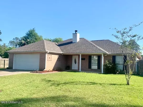 2045 Parkview Drive, Gautier, MS 39553